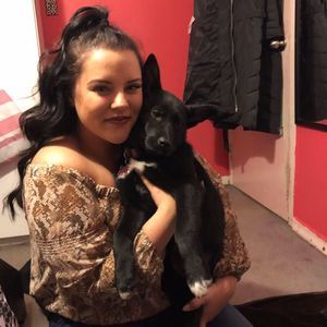 Meet your Posher, Jennifer